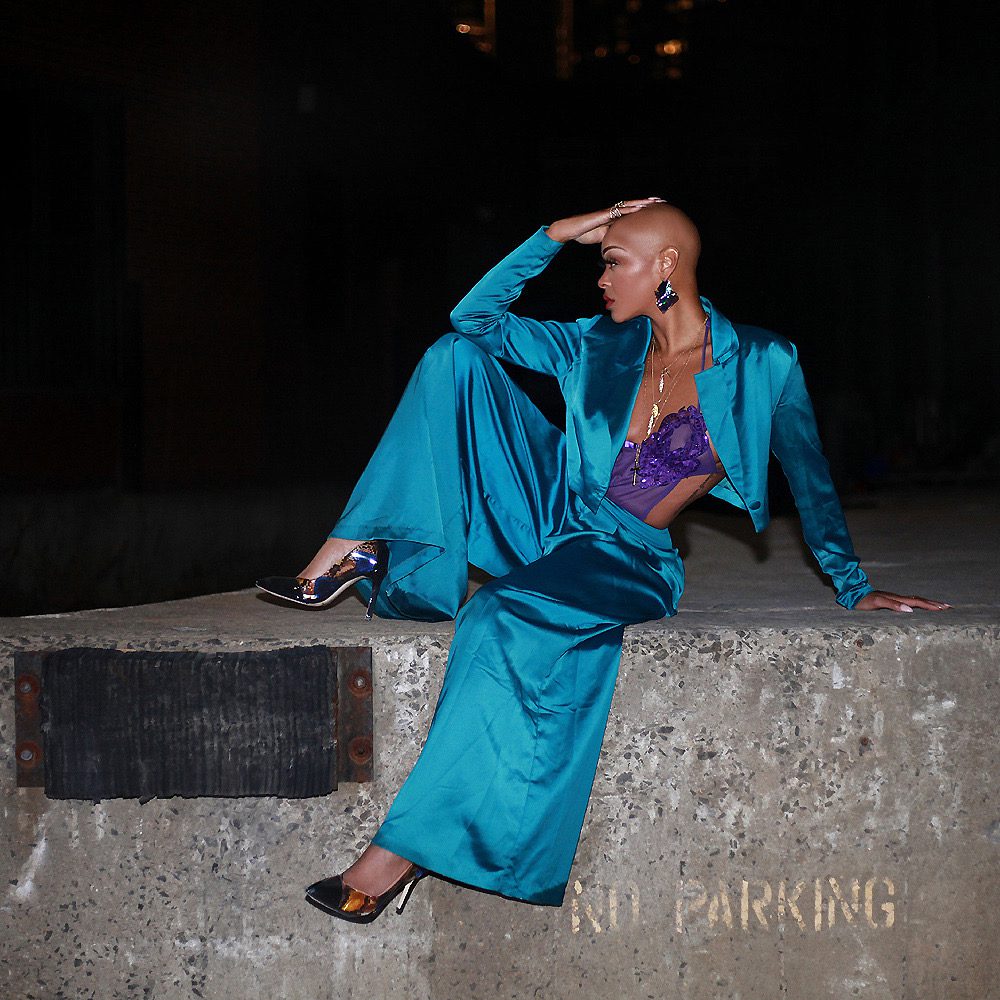 Bobbi Jo Kitchen - Model Actress - Media Personality • Entrepreneur